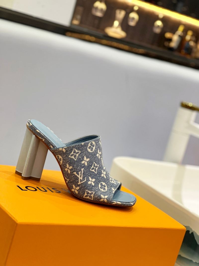 Louis Vuitton Slippers